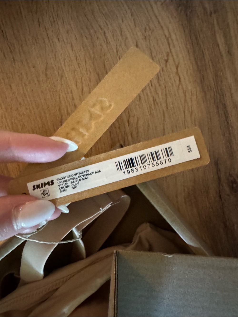 NWT SKIMS Clay Seamless  Bra - Picture 3 of 4